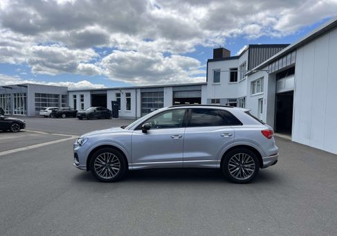Audi Q3, 2022
