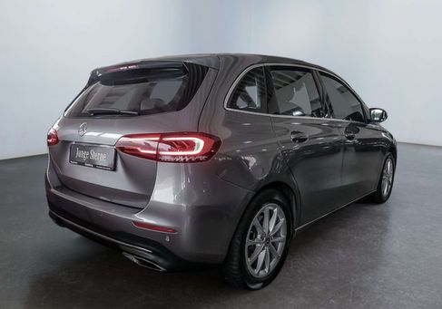 Mercedes-Benz B 220, 2020