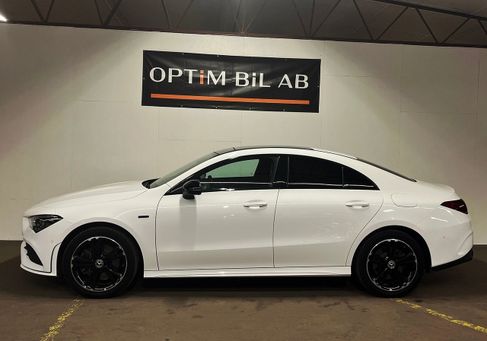 Mercedes-Benz CLA 250, 2021