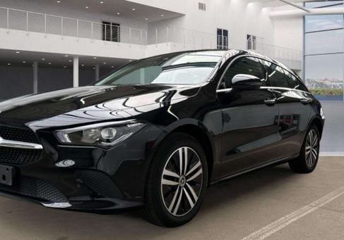 Mercedes-Benz CLA 250, 2022