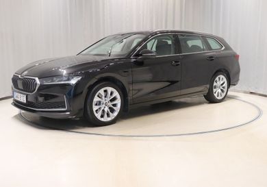Skoda Superb, 2025