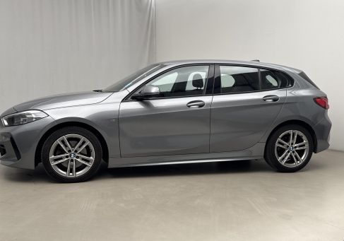 BMW 118, 2023 2