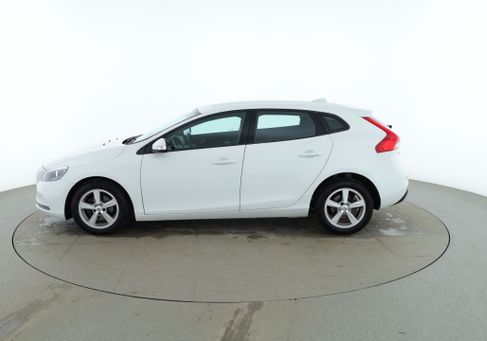 Volvo V40, 2017