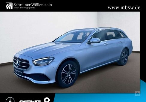 Mercedes-Benz E 220, 2022