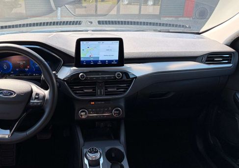 Ford Kuga, 2022