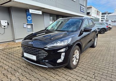 Ford Kuga, 2022