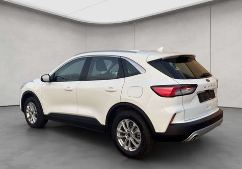 Ford Kuga, 2022