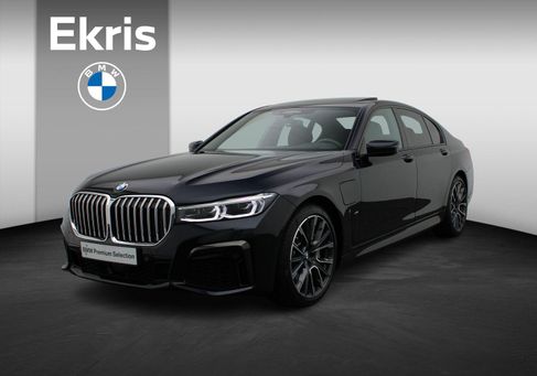 BMW 745, 2020