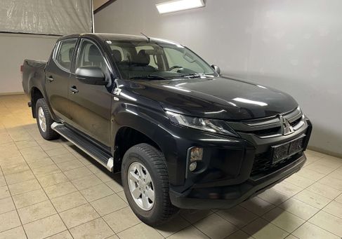 Mitsubishi L200, 2021