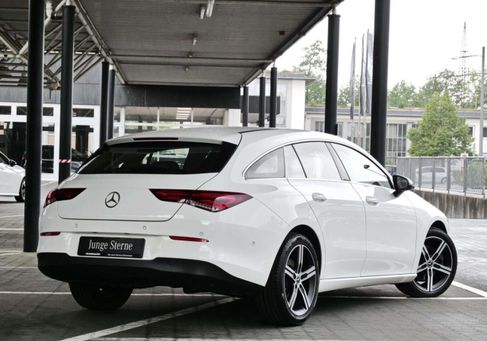 Mercedes-Benz CLA 220, 2021
