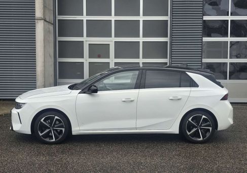 Opel Astra, 2023