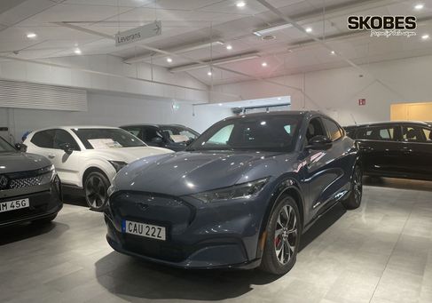 Ford Mustang Mach-E, 2021 3