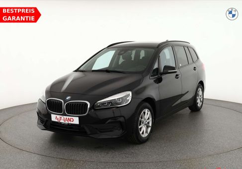 BMW 216, 2018
