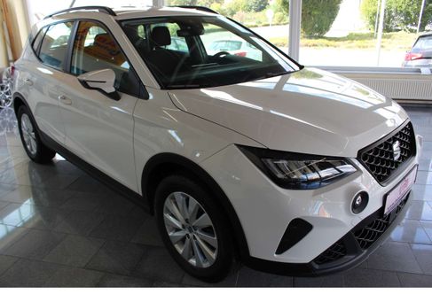 Seat Arona, 2023 3