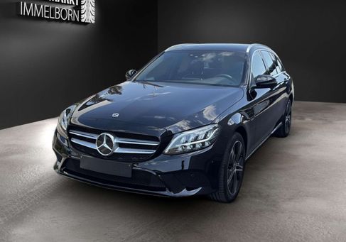 Mercedes-Benz C 300, 2021