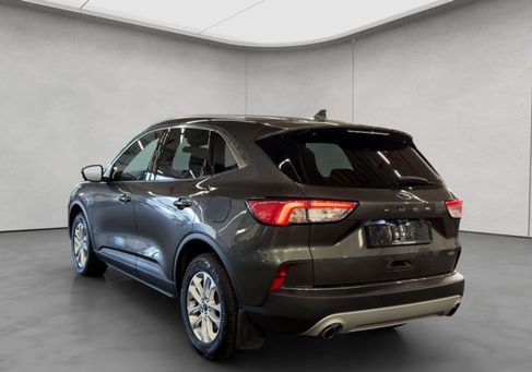 Ford Kuga, 2022