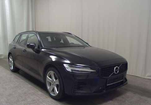 Volvo V60, 2022