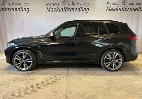BMW X5 M50, 2019