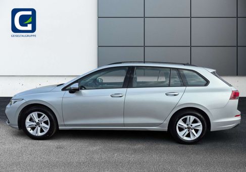 Volkswagen Golf, 2023 3