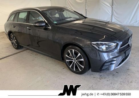 Mercedes-Benz E 300, 2022 2