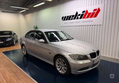 BMW 320, 2008