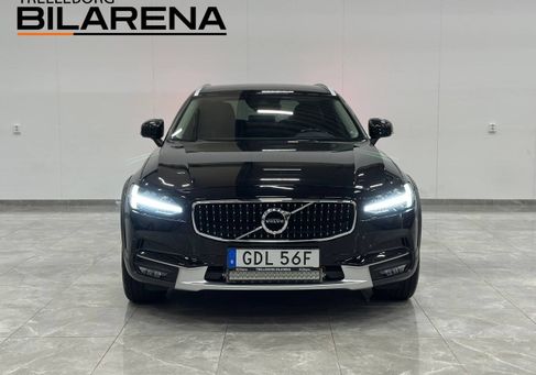 Volvo V90 Cross Country, 2020