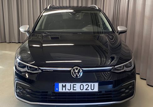 Volkswagen Golf, 2022 3