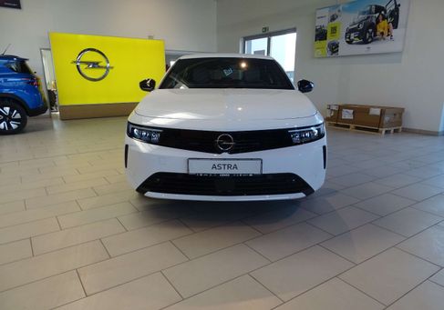 Opel Astra, 2025
