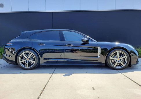 Porsche Panamera, 2023
