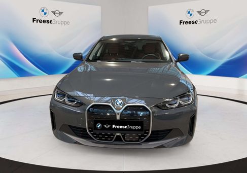 BMW i4, 2022