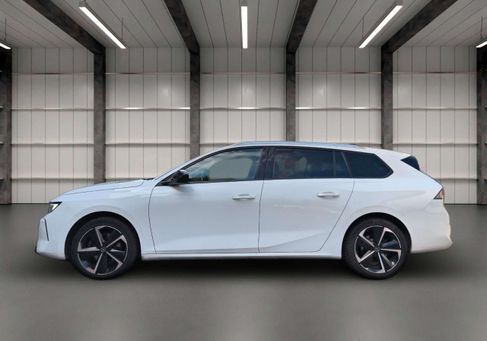 Opel Astra, 2023 3