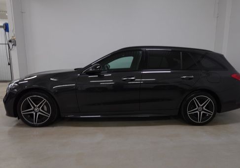 Mercedes-Benz C 300, 2023