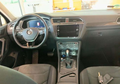 Volkswagen Tiguan, 2020