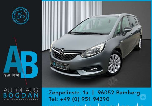 Opel Zafira, 2018