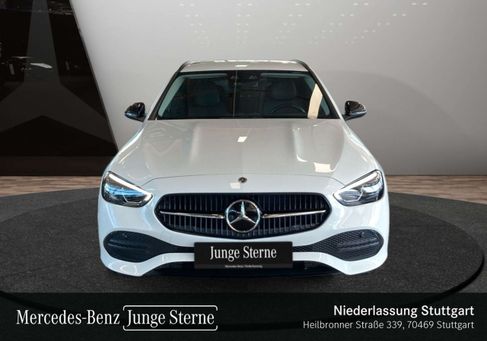 Mercedes-Benz C 300, 2023 3
