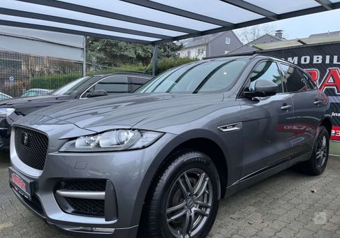 Jaguar F-Pace, 2019