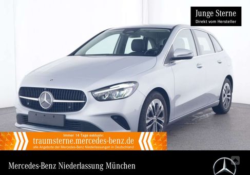 Mercedes-Benz B 180, 2025