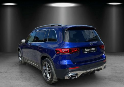 Mercedes-Benz GLB 200, 2022 3