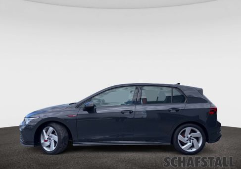 Volkswagen Golf, 2022 2