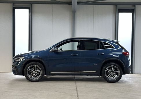 Mercedes-Benz GLA 250, 2022