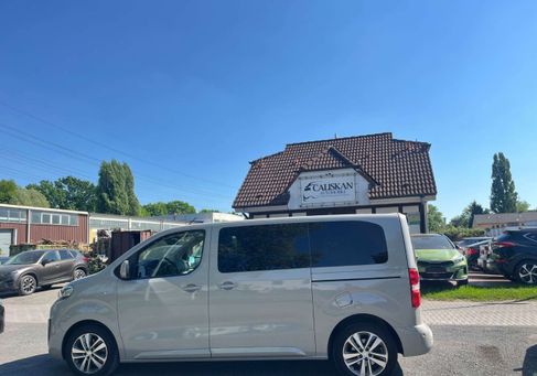 Peugeot Traveller, 2019