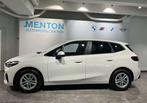 BMW 220, 2023 2