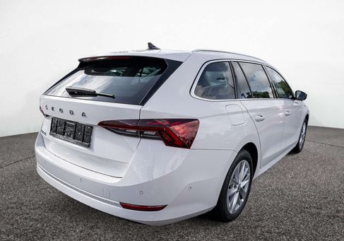 Skoda Octavia, 2023 3