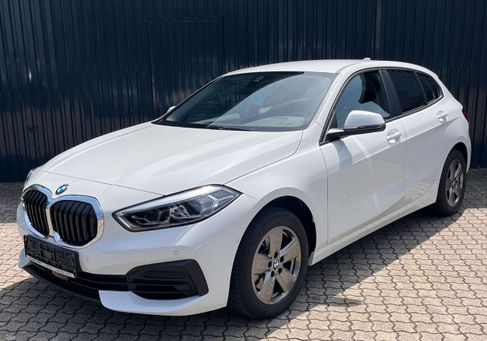 BMW 116, 2024