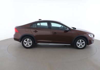 Volvo S60 Cross Country, 2017