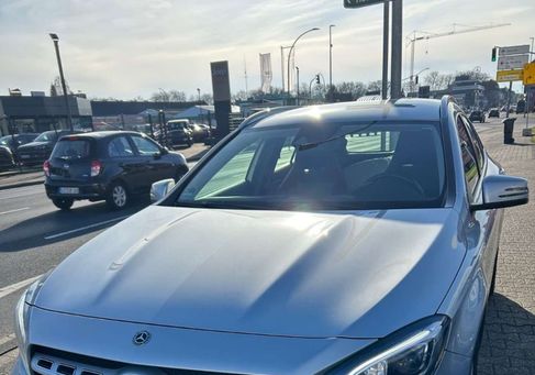 Mercedes-Benz GLA 180, 2019