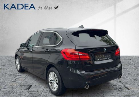 BMW 220, 2020 3