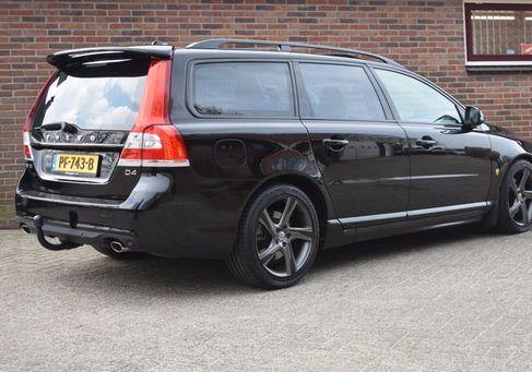Volvo V70, 2016