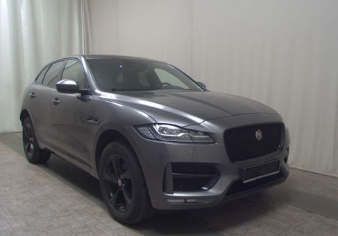 Jaguar F-Pace, 2018