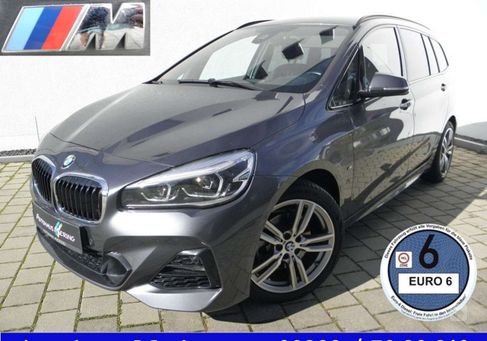 BMW 218, 2022